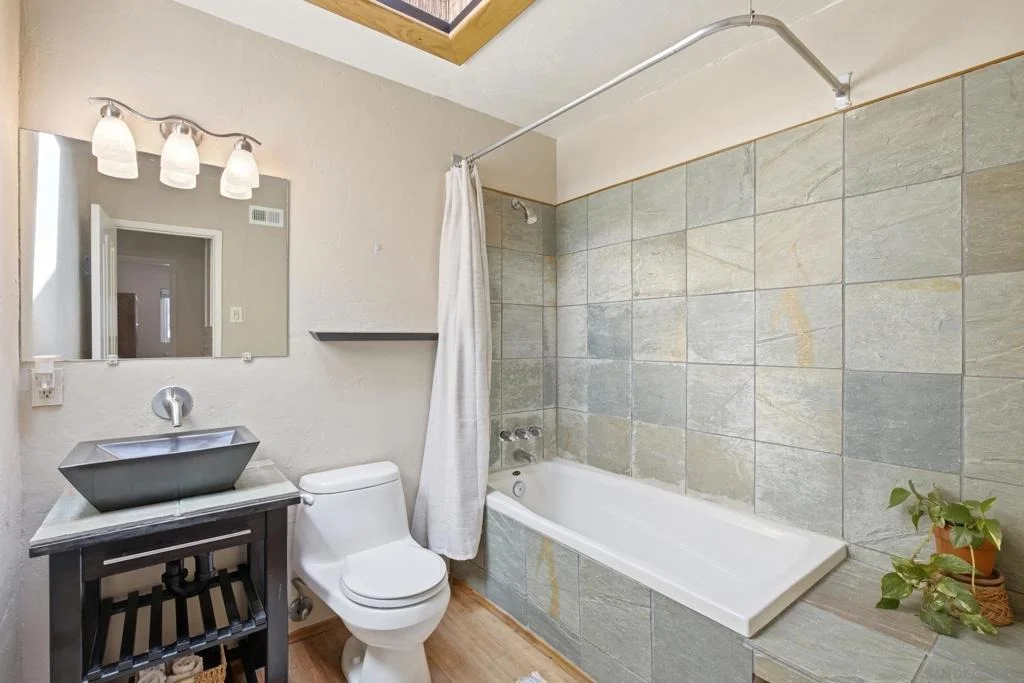 Photo of 4543 Peak Ct