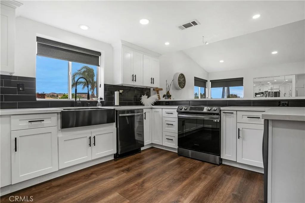 Photo of 30446 South Fork Drive