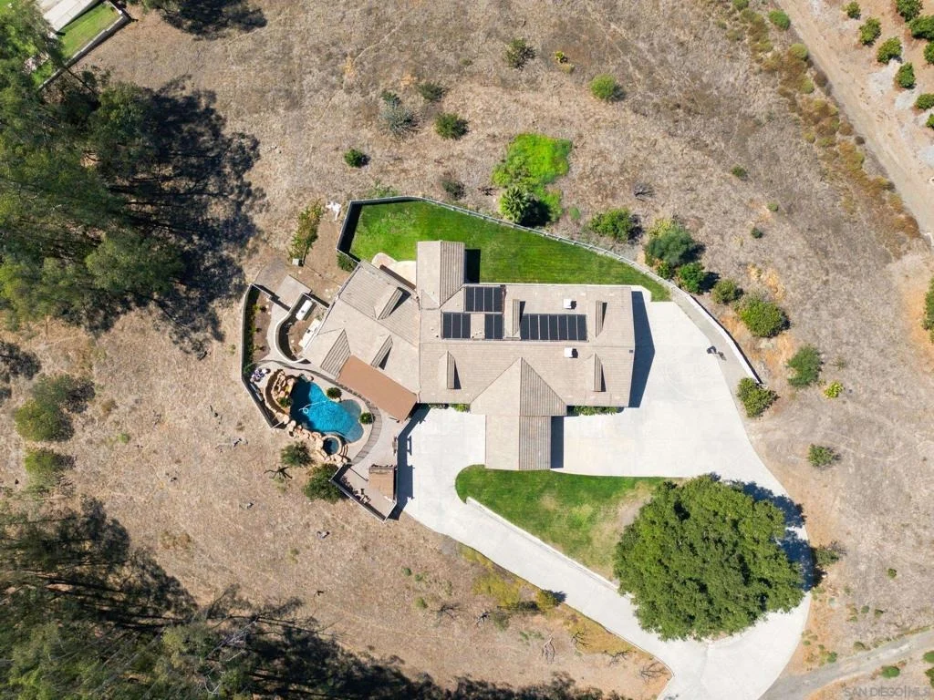 Photo of 43821 Shady Creek