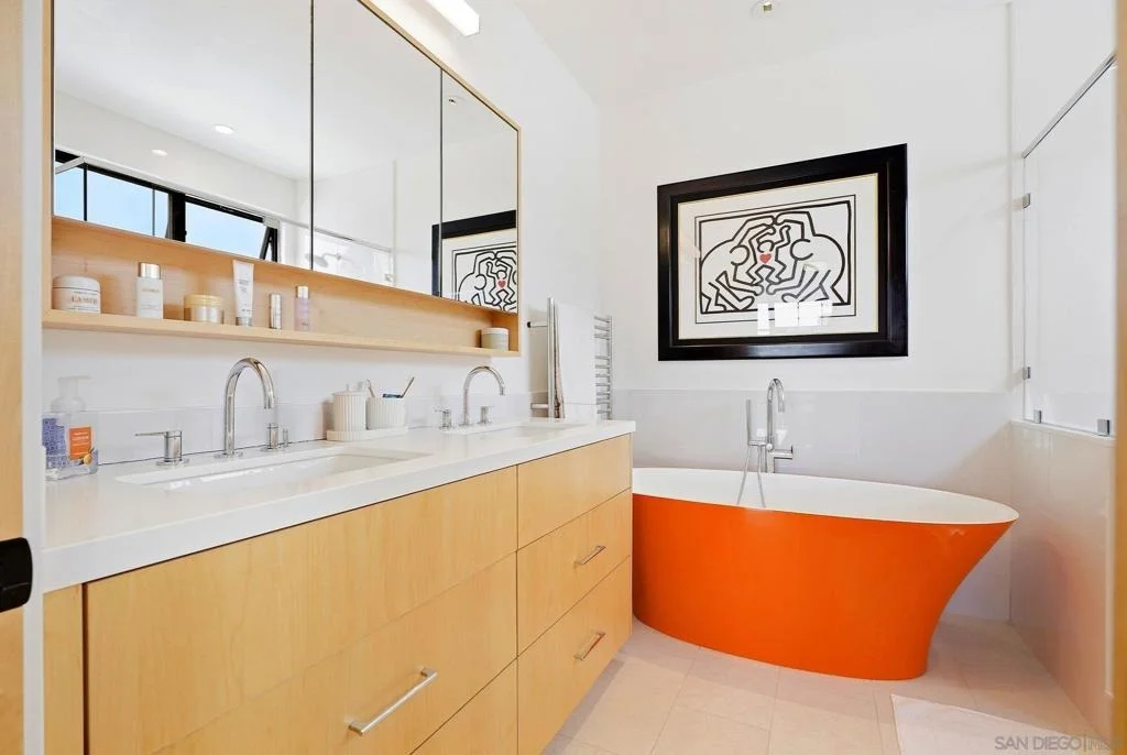 Photo of 7429 Draper Ave