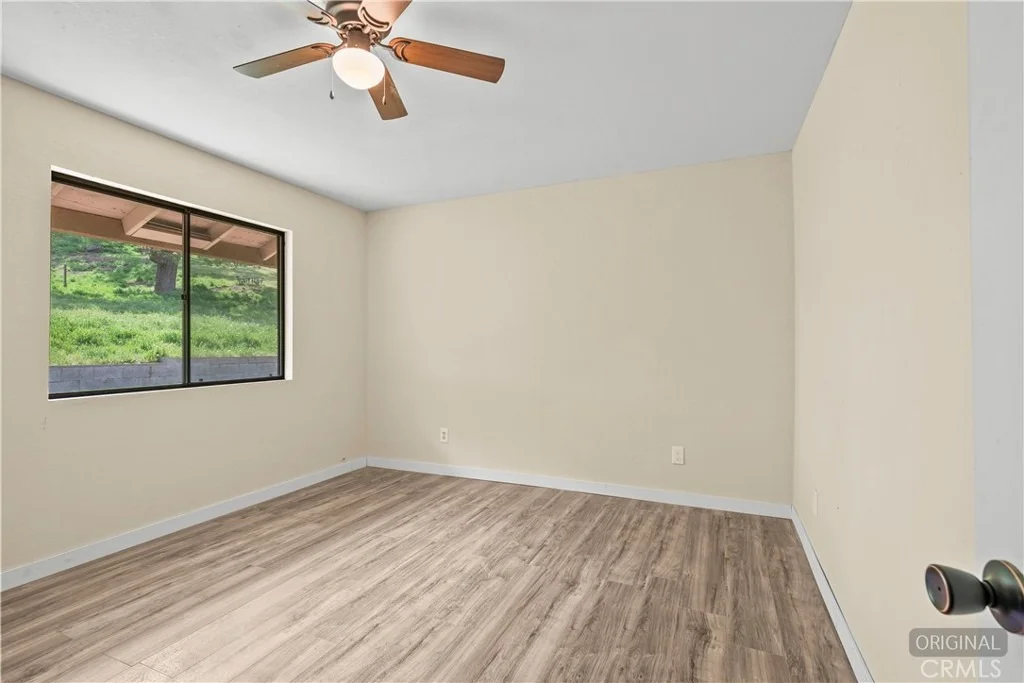 Photo of 29570 Butterfield