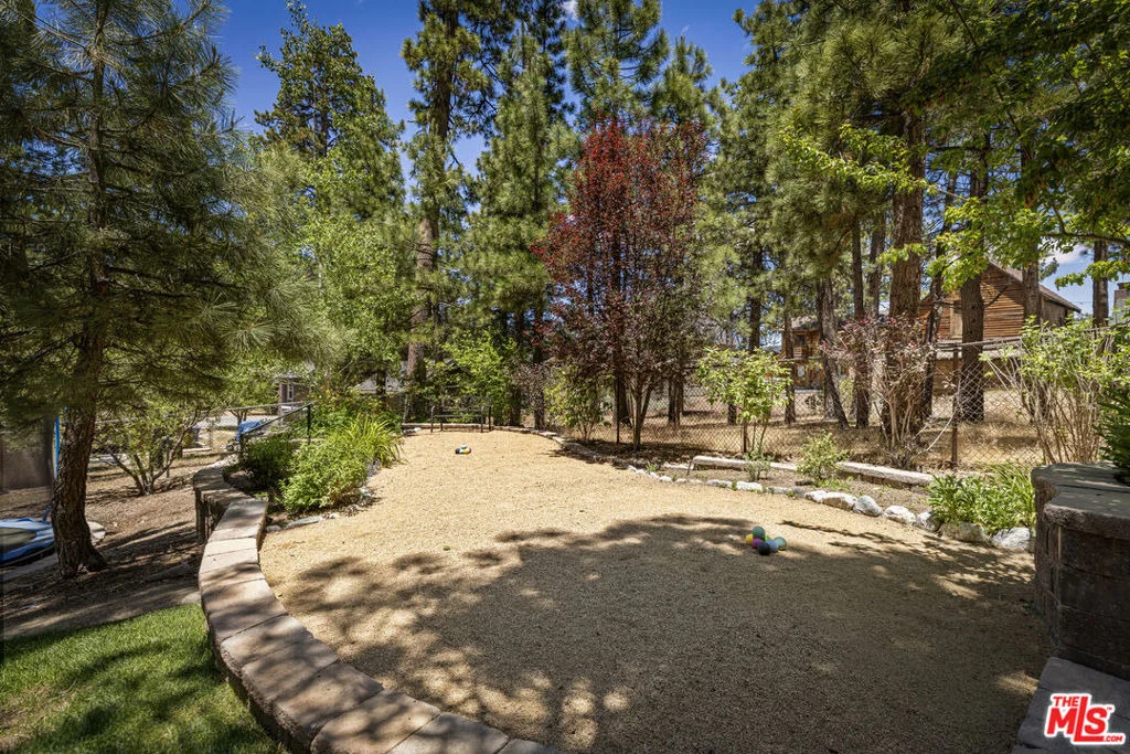 Photo of 208 Knoll Road