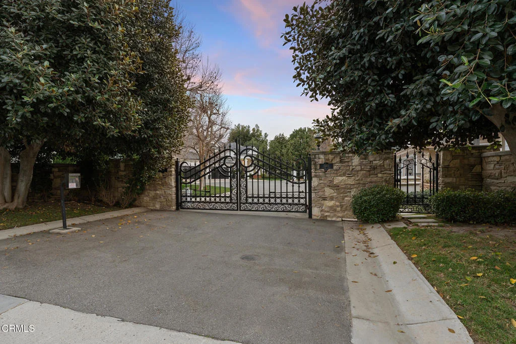 Photo of 550 Unique Lane