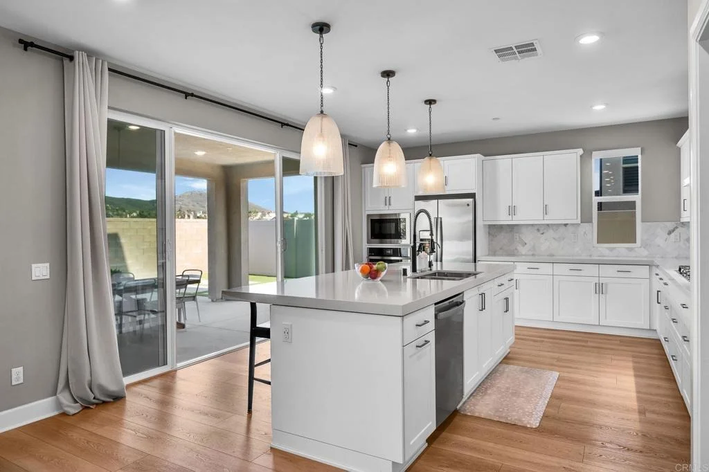 Photo of 916 Lindbergh Drive