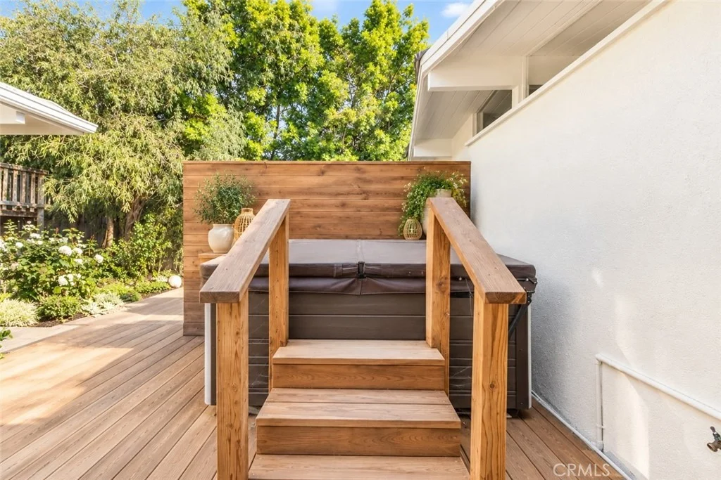 Photo of 34820 Calle Del Sol