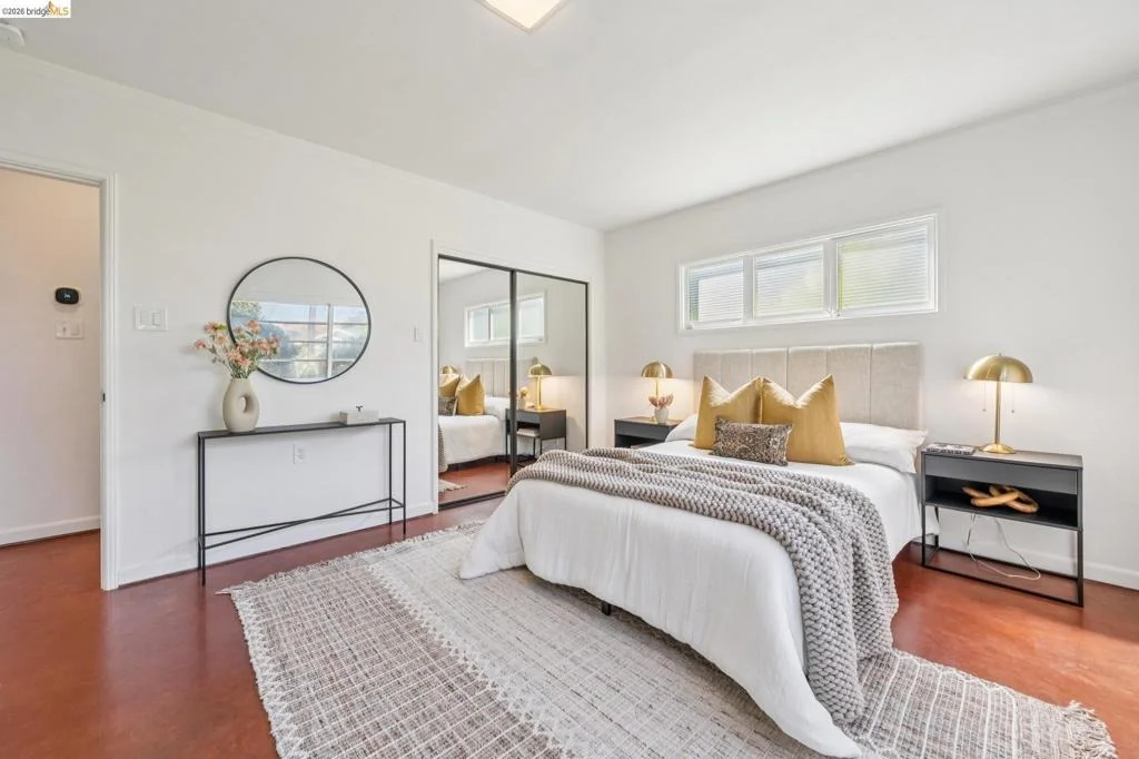 Photo of 201 Warwick Ave