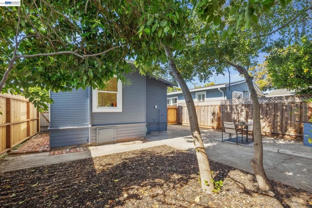 Photo of 417 Lincoln Ave