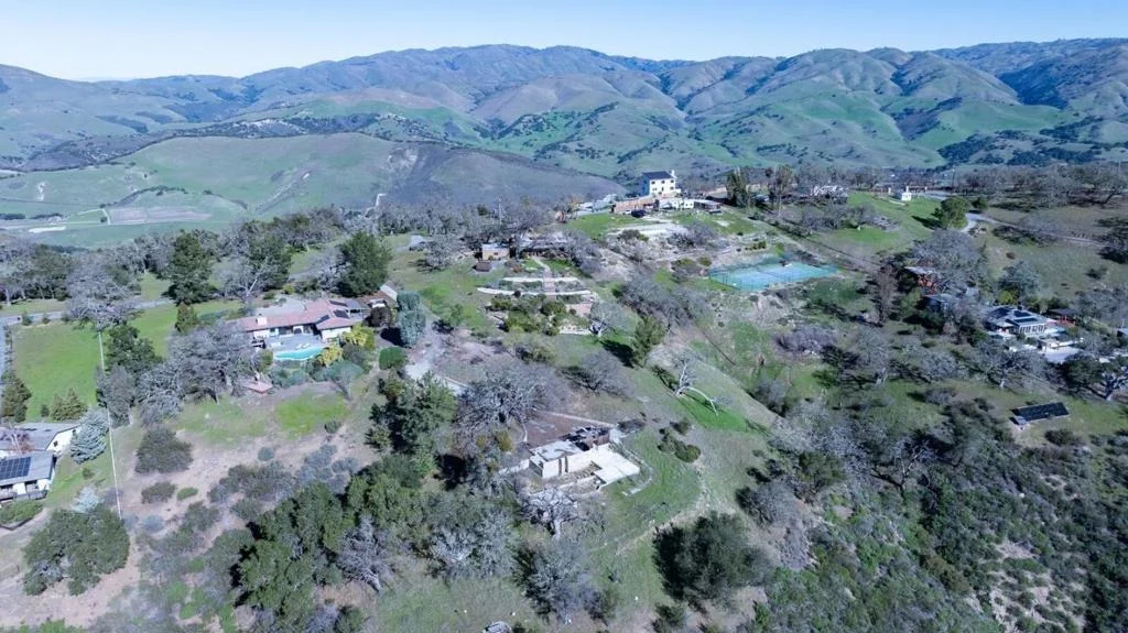 Photo of 34994 Sky Ranch Road