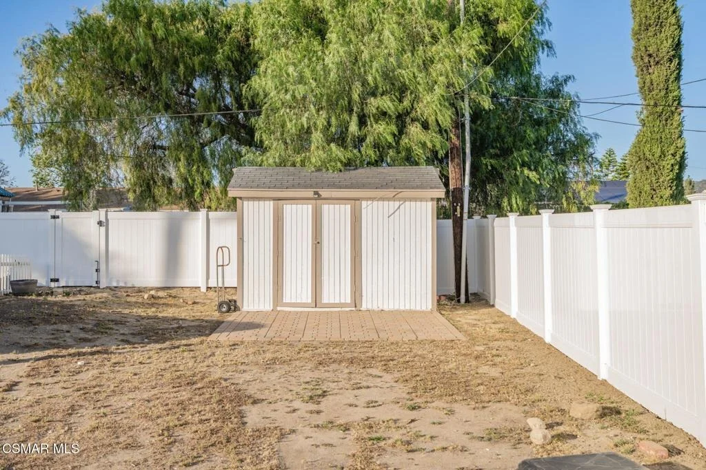 Photo of 2858 Kadota Street