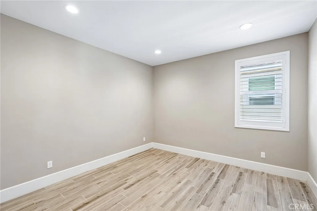 Photo of 34454 Bloomberry