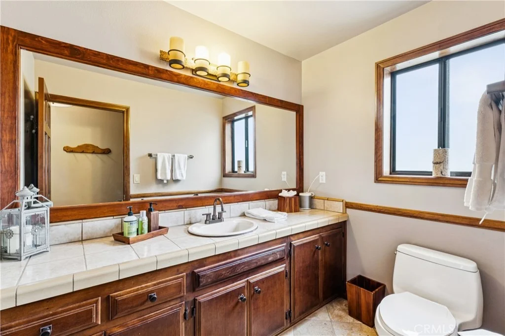 Photo of 892 Nadelhorn Drive