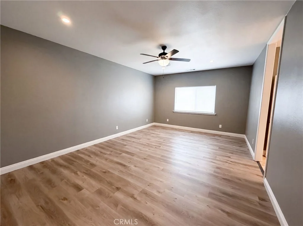 Photo of 257 Sutter W