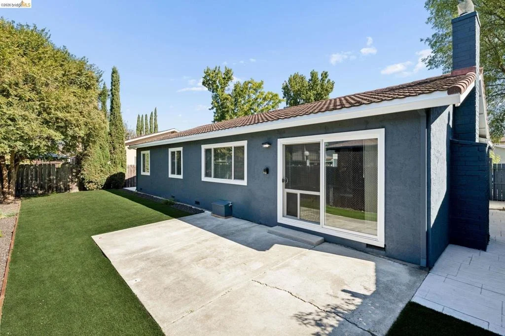 Photo of 1055 Fox Meadow Way