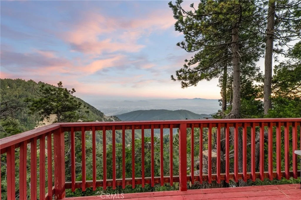 Photo of 23377 Crestview