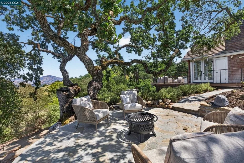 Photo of 10 Diablo Oaks Way