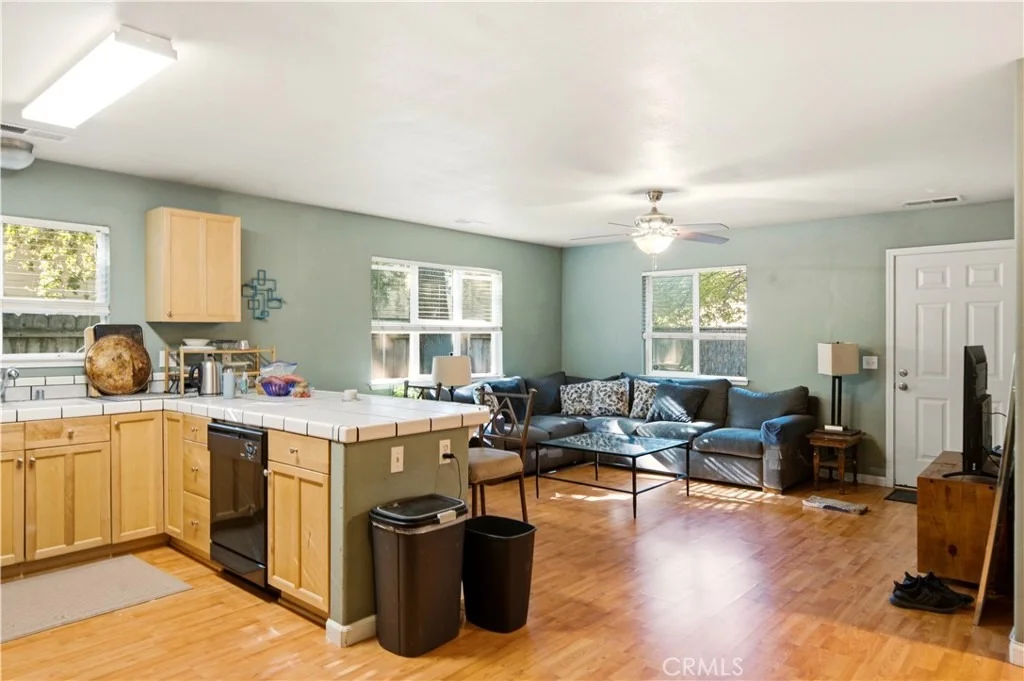 Photo of 1411 N Cherry Street