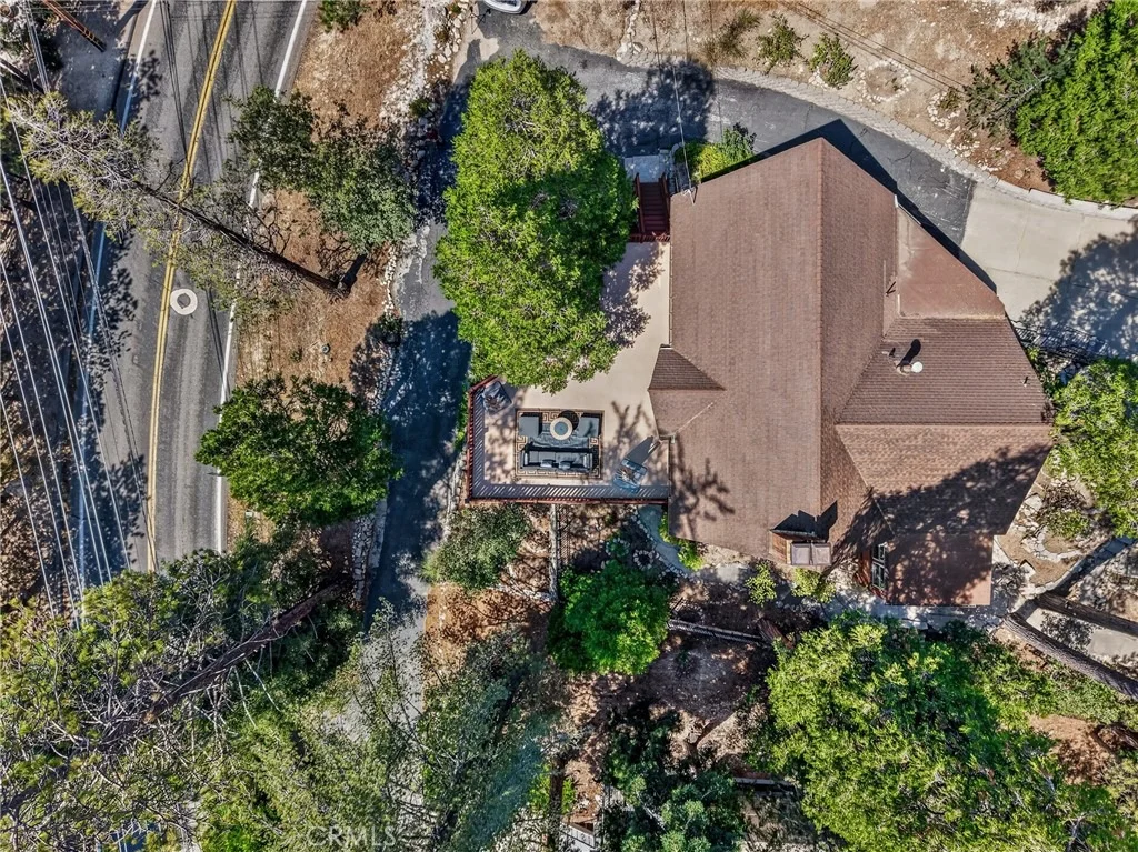 Photo of 615 Grass Valley Rd