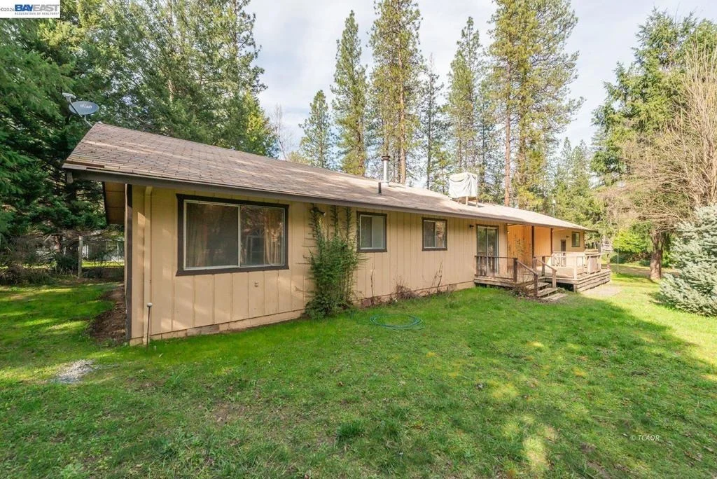 Photo of 376 Mountain View Dr.