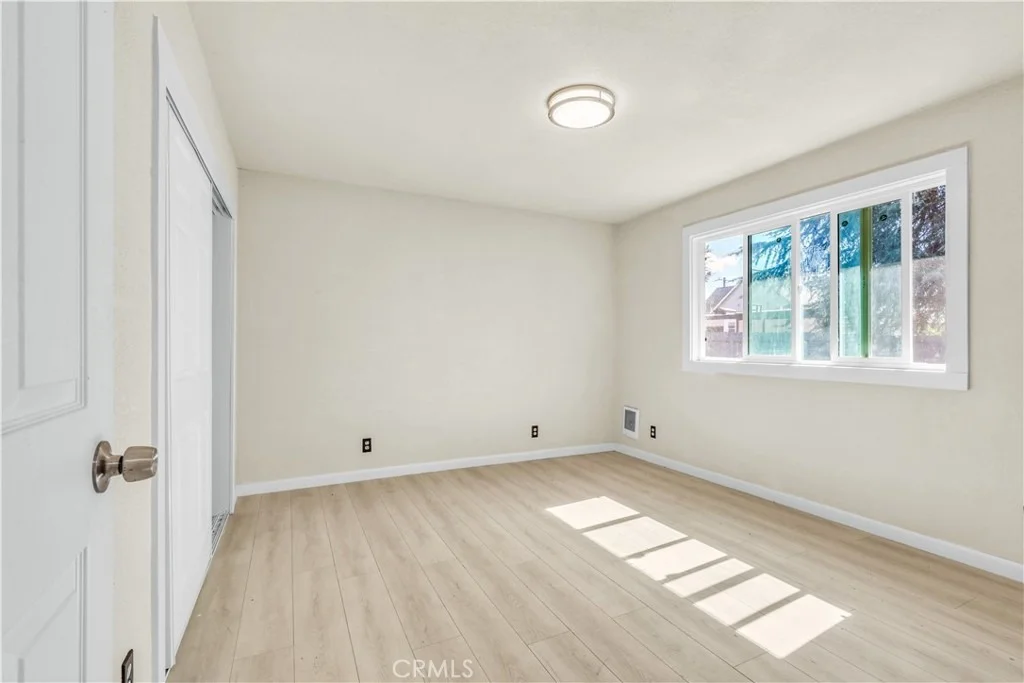 Photo of 3166 12th ST
