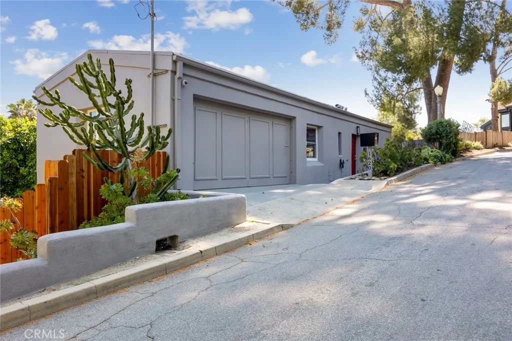 Photo of 1620 Ina Drive