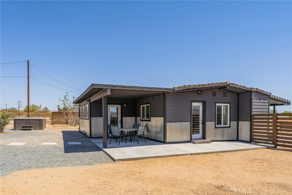 Photo of 4728 Avenida Del Sol