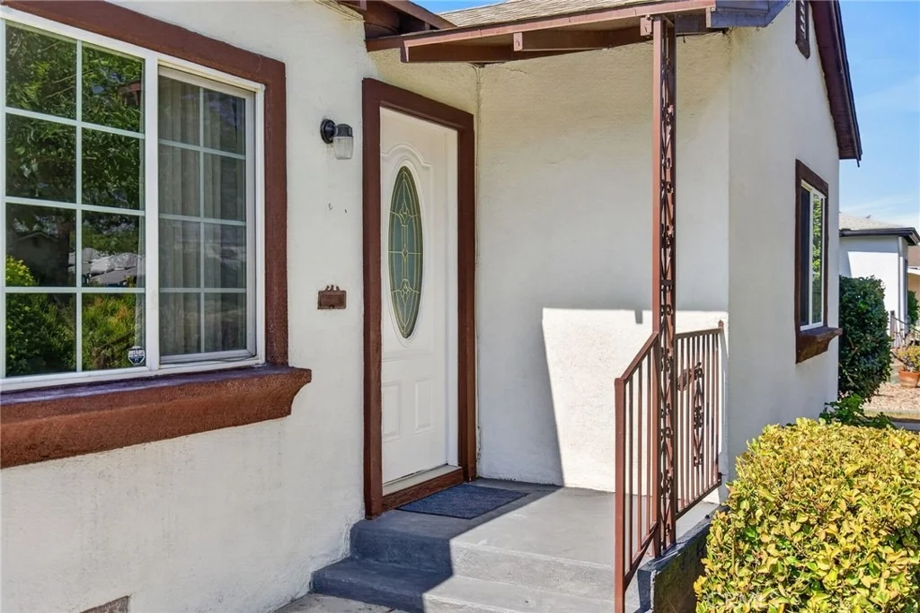 Photo of 4330 Oakwood Place