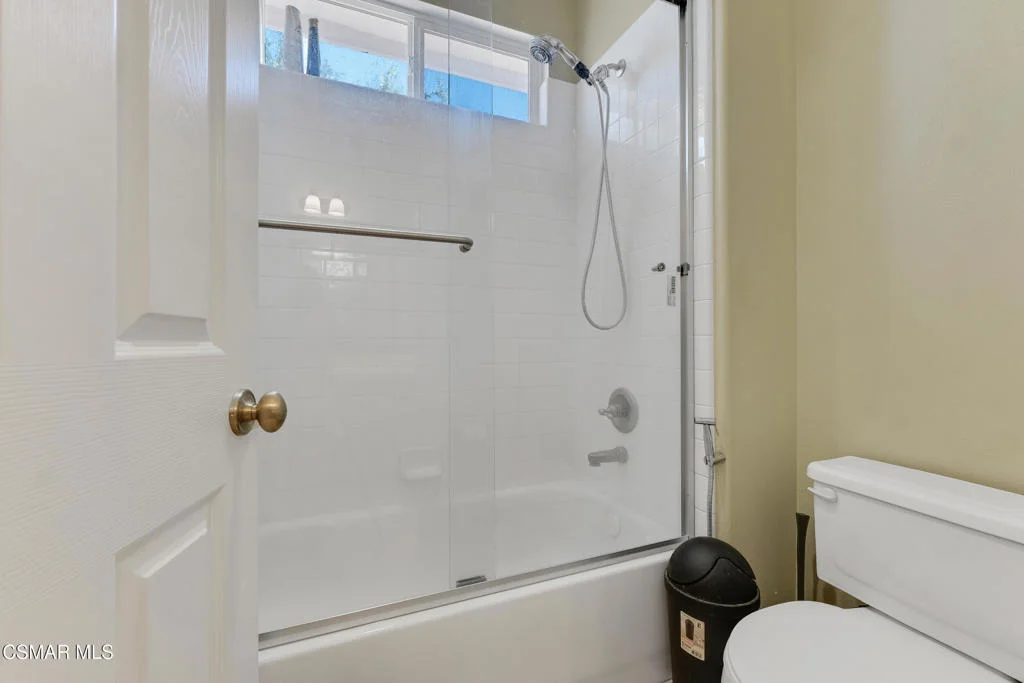Photo of 5588 California Oak Street
