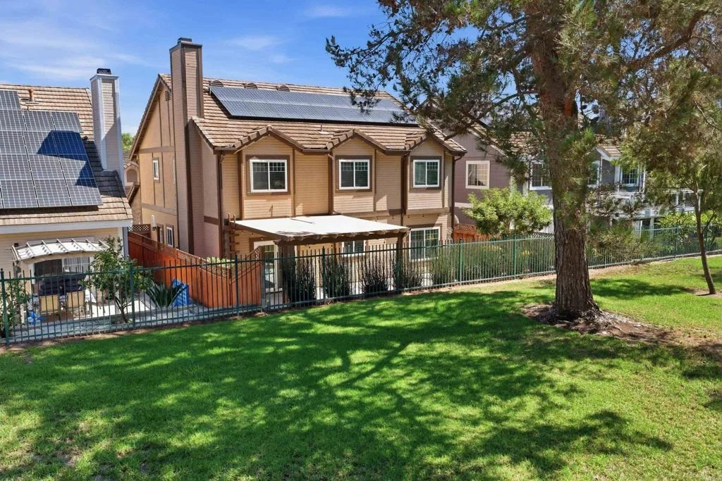 Photo of 930 Rose Arbor Drive