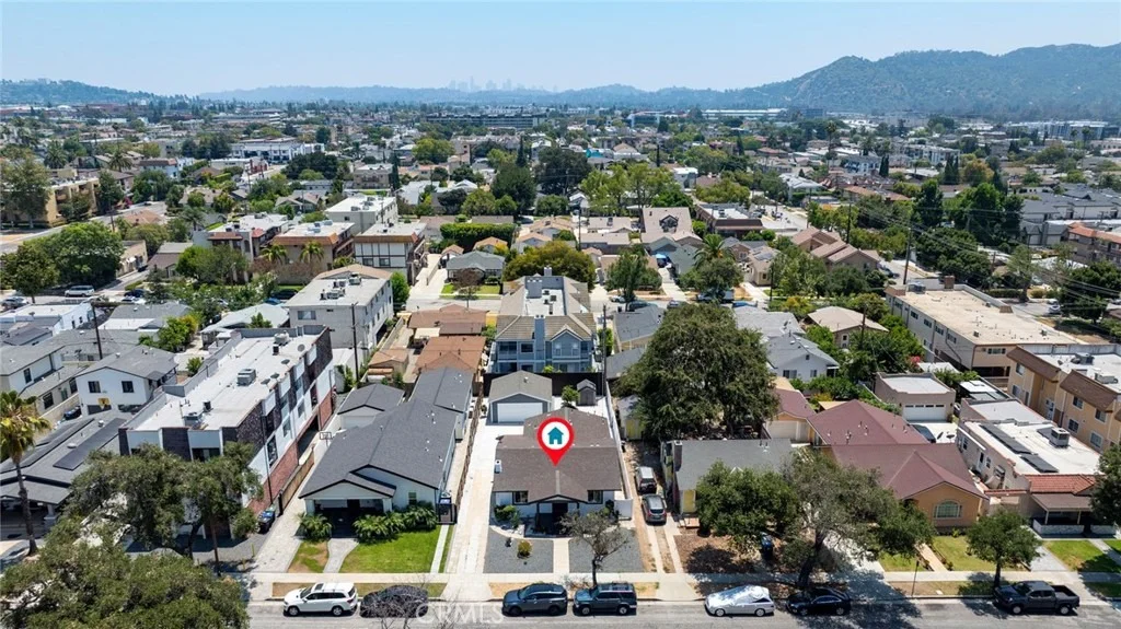 Photo of 528 W Doran