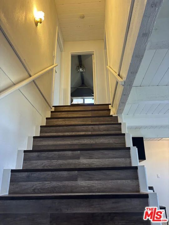 Photo of 1327 Evergreen Lane
