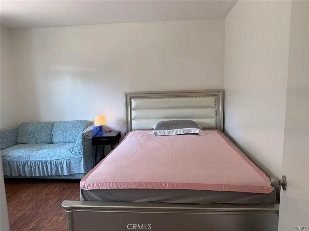 Photo of 20744 Earlgate