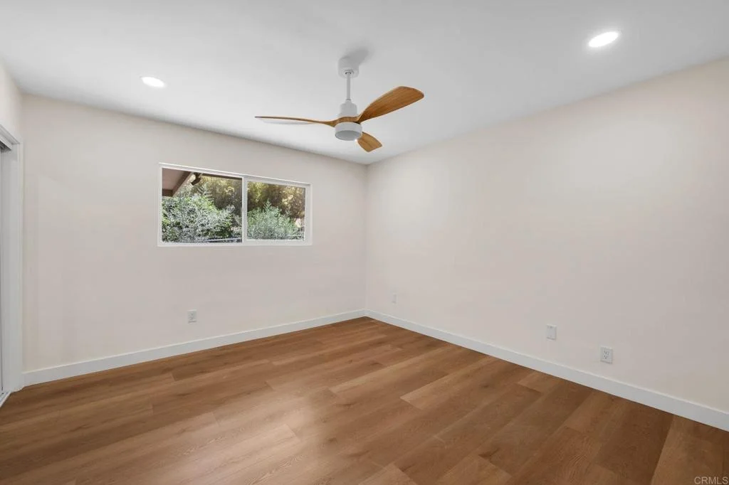 Photo of 3131 Summit Drive