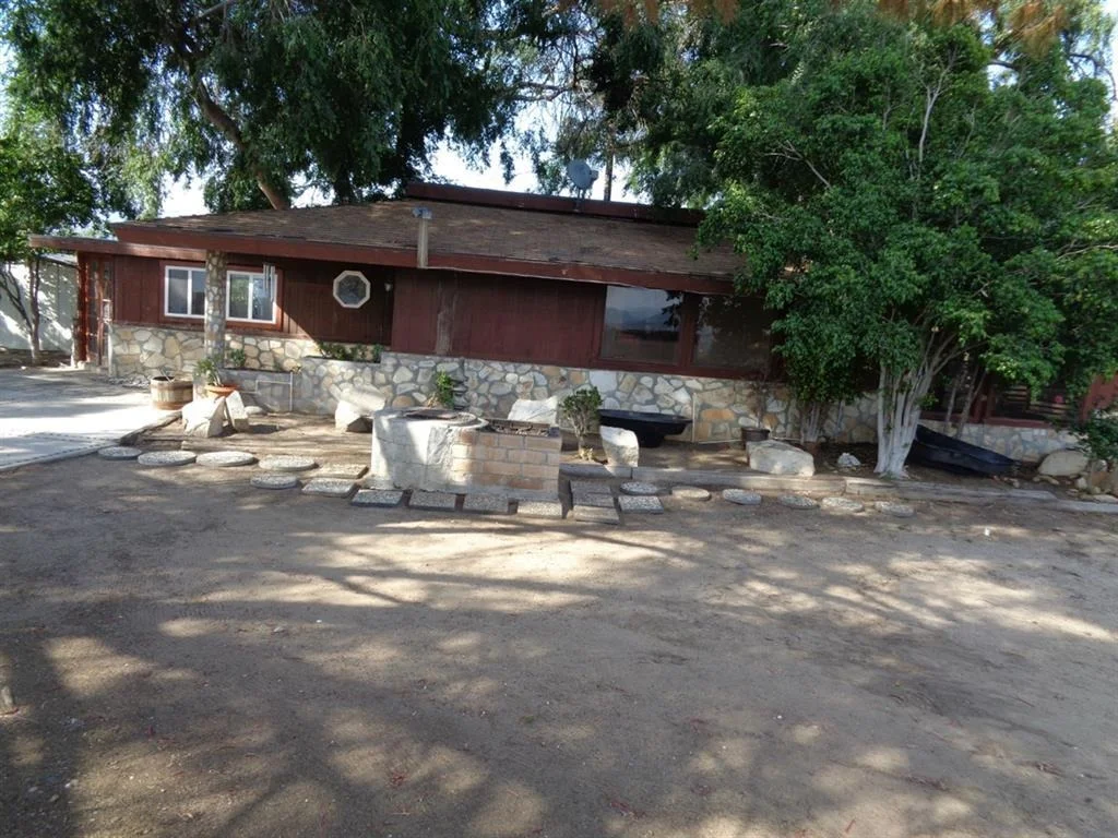 Photo of 2272 Glenn Rd