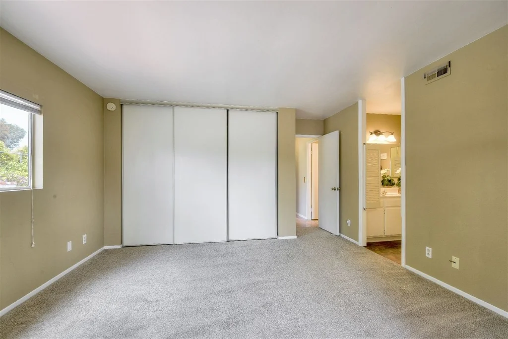Photo of 4652 Mystik Road