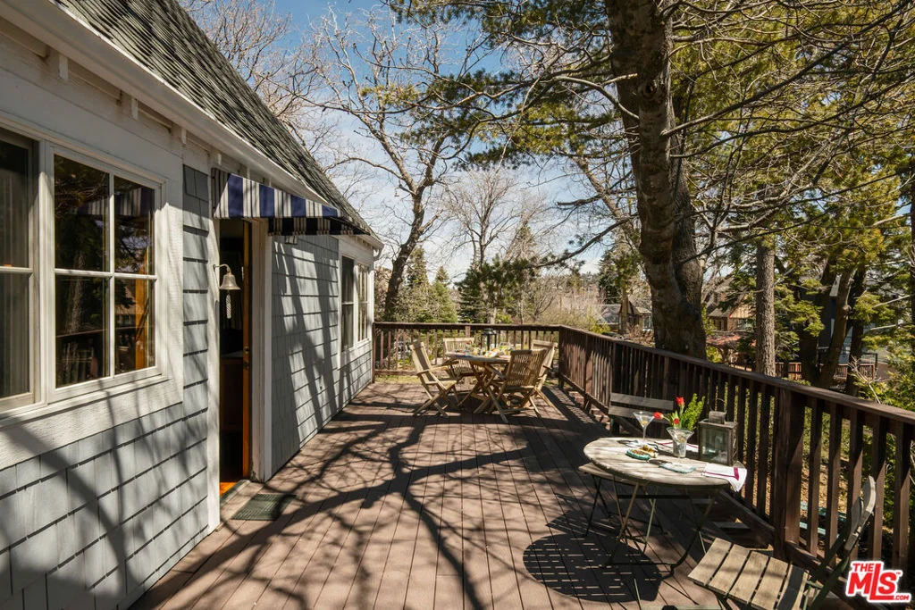 Photo of 419 Hemlock Drive
