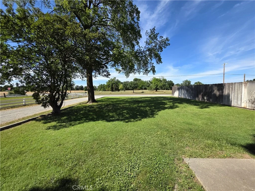 Photo of 23773 River Rd