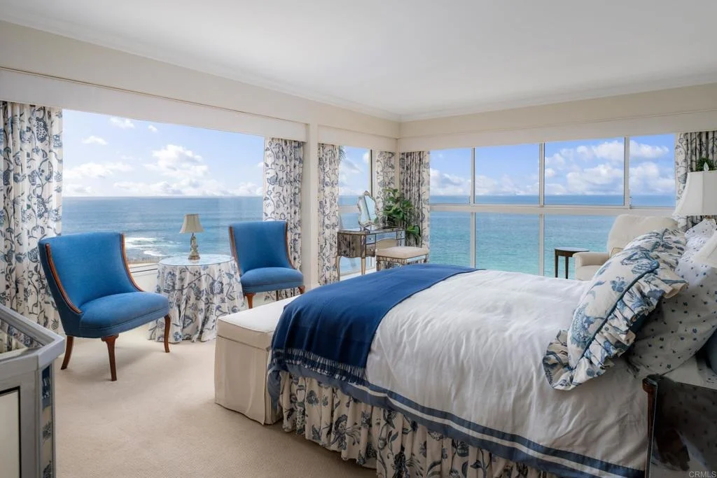 Photo of Unit 10E at 939 Coast Boulevard
