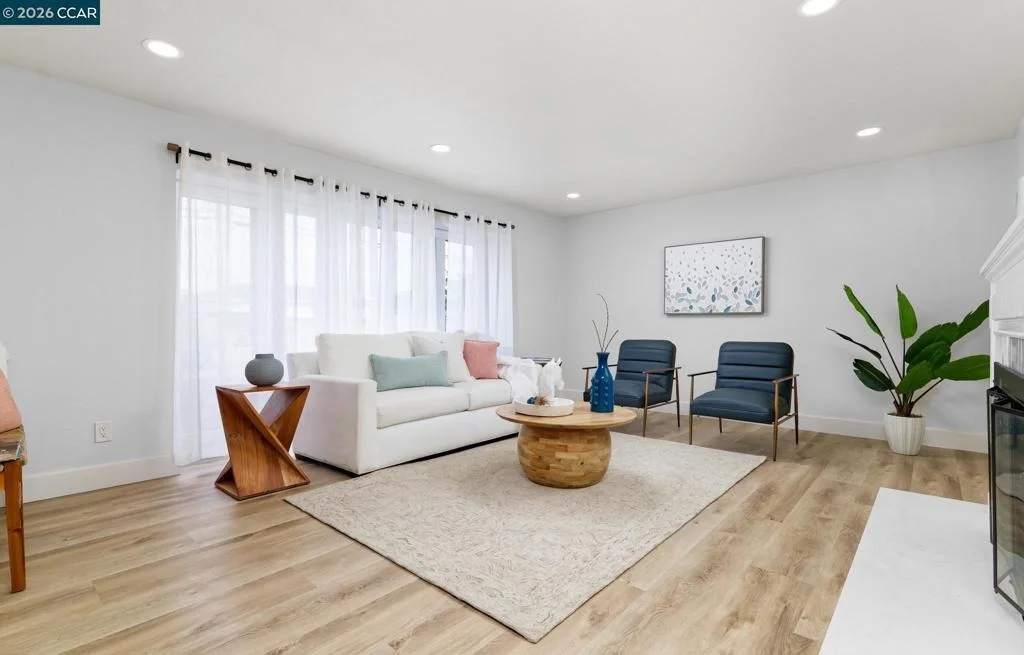 Photo of 103 Cataline Ave