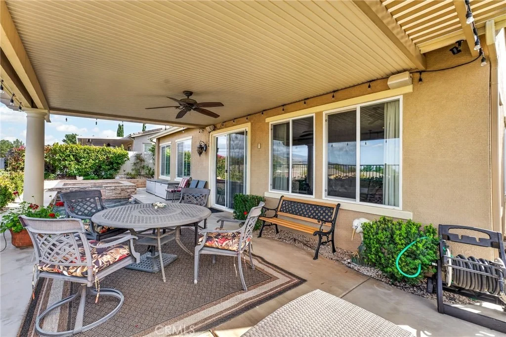 Photo of 370 Irvine