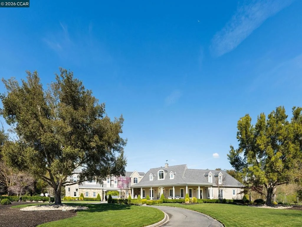 Photo of 5401 Penny Ln