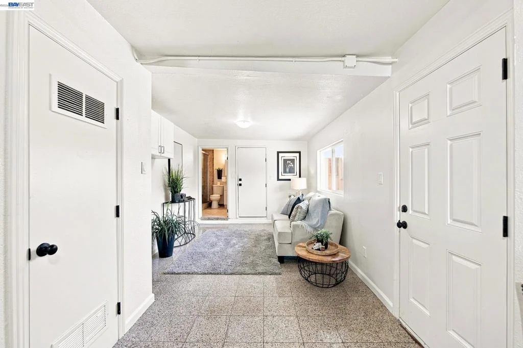 Photo of 15 INLET DRIVE