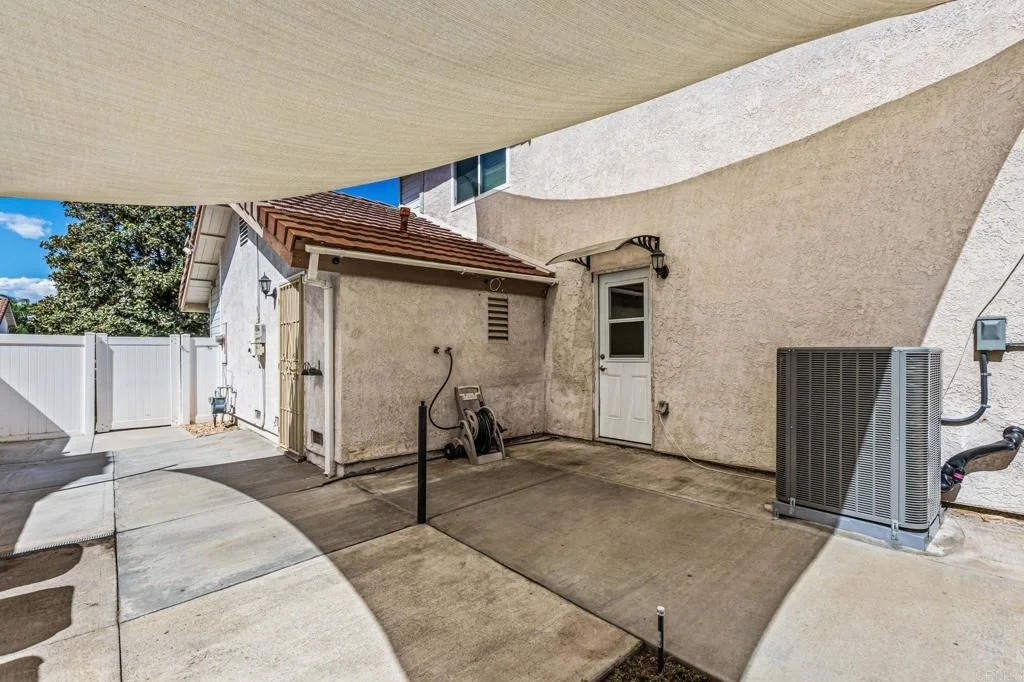 Photo of 25471 Lacebark Drive