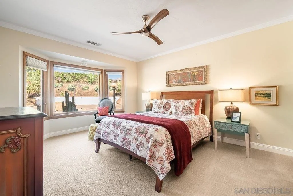 Photo of 33 Gateview