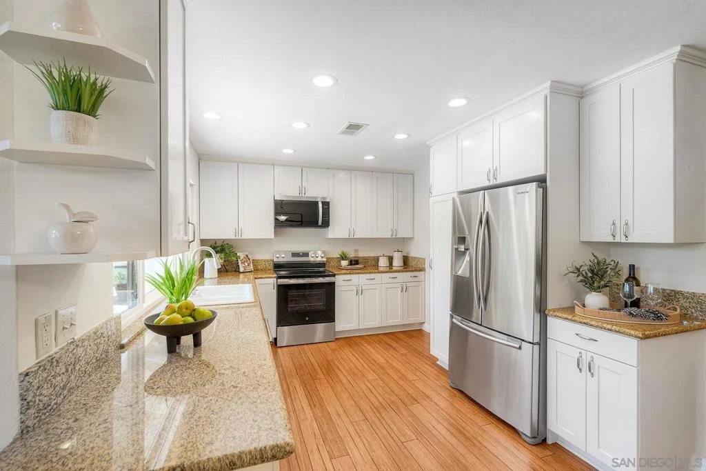 Photo of 17709 Saint Andrews