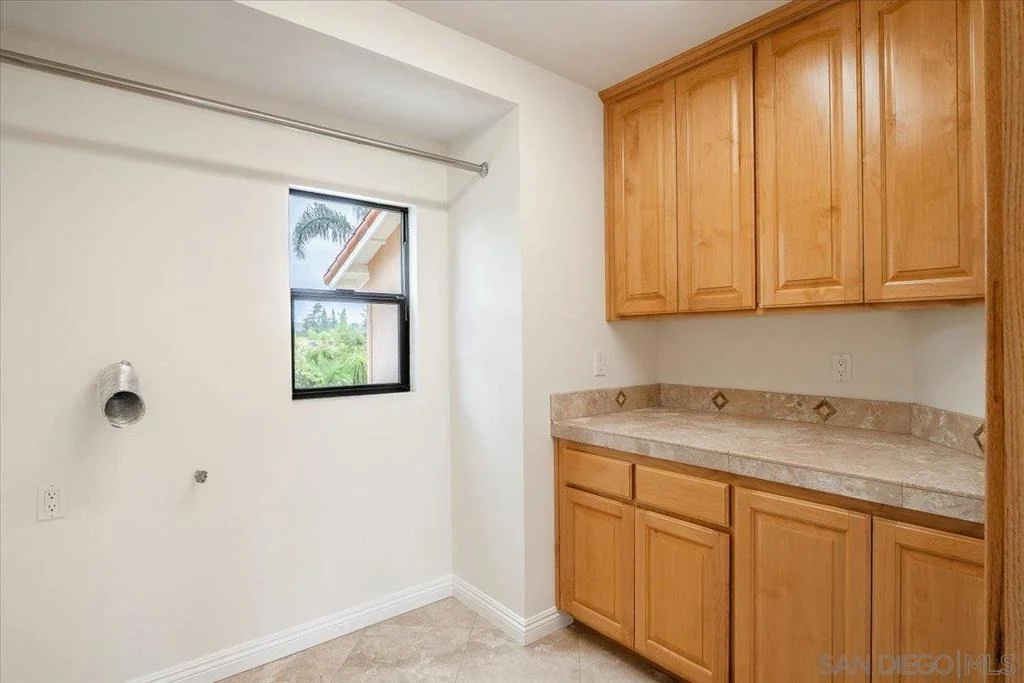 Photo of 770 Alamo