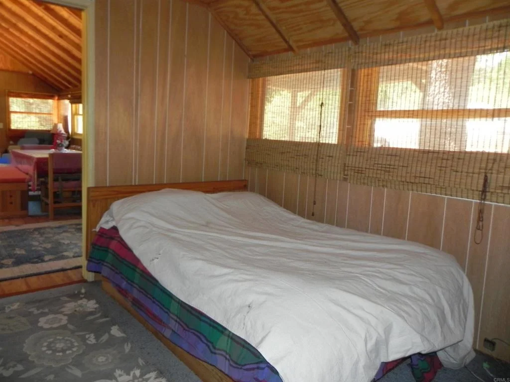 Photo of 555 El Centro Tract