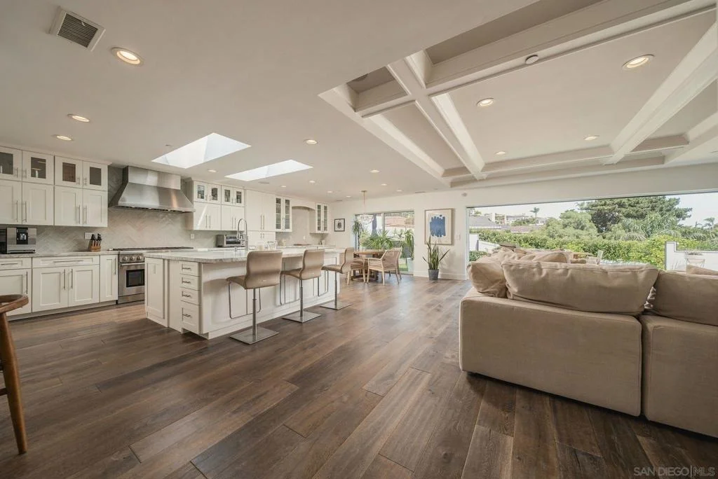 Photo of 5431 Candlelight Drive