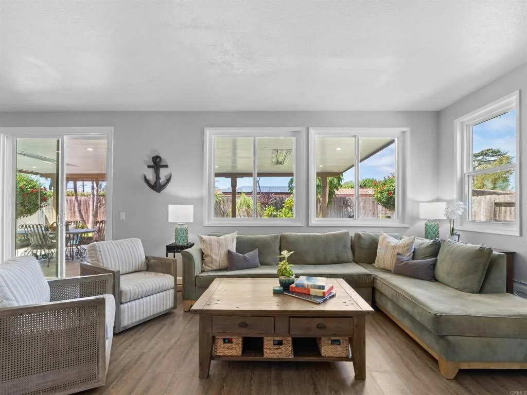 Photo of 2624 Mesa Drive
