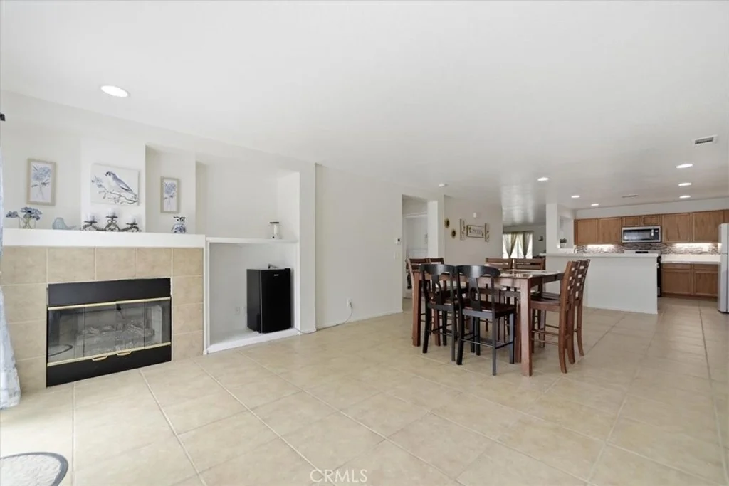 Photo of 43646 Rialto