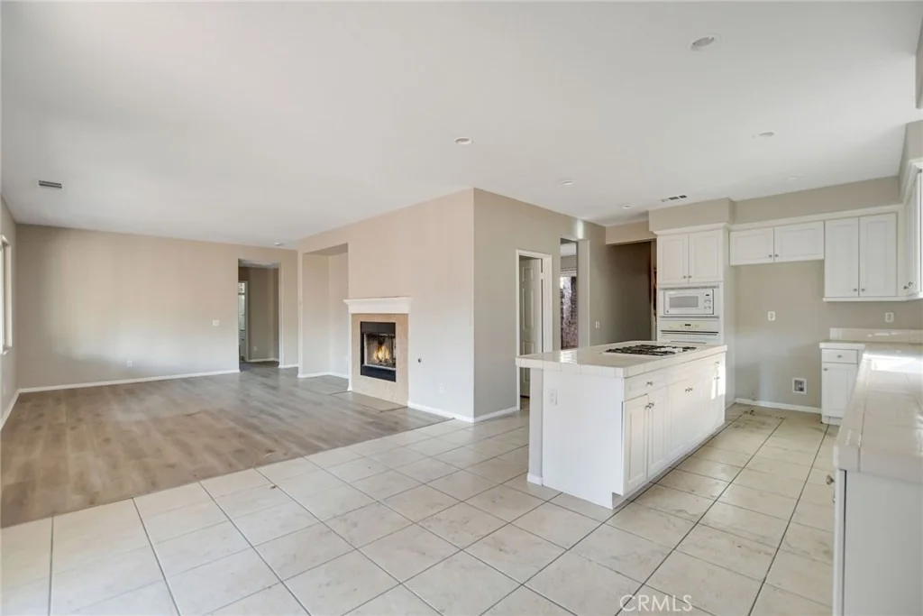 Photo of 307 Monument Parkway
